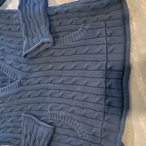 ladies large old navy sweater w hood  navy blue w red deer - Picture 5 of 5